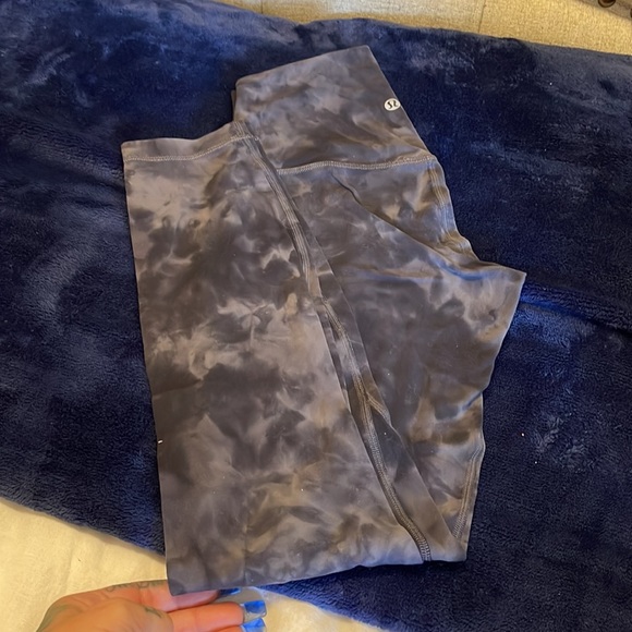 Multicolored Lululemon aligne pants size 6 length 25 inches - Picture 2 of 3